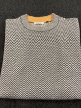 Load image into Gallery viewer, Sweaters