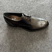 Load image into Gallery viewer, Shoe