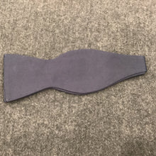 Load image into Gallery viewer, Bow Ties/Formal
