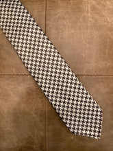 Load image into Gallery viewer, Neckwear

