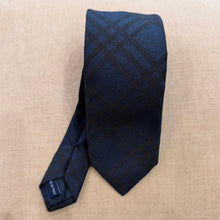 Load image into Gallery viewer, Blue Plaid Narrow Tie

