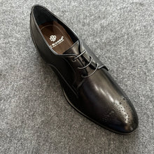 Load image into Gallery viewer, Shoe

