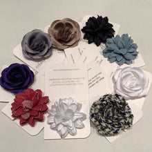 Load image into Gallery viewer, Lapel Flowers
